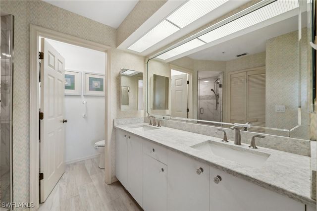 4101 Sawgrass Point DR 201, Bonita Springs, FL 34134