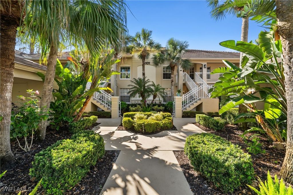 4101 Sawgrass Point DR 201, Bonita Springs, FL 34134