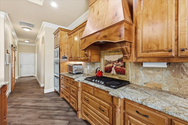 1616 Malibu Bay Court, Granbury, TX 76048