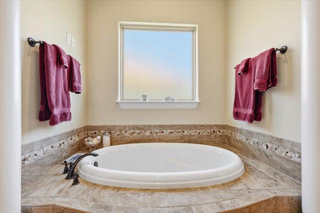 1616 Malibu Bay Court, Granbury, TX 76048