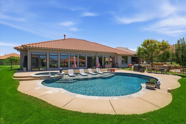 1616 Malibu Bay Court, Granbury, TX 76048