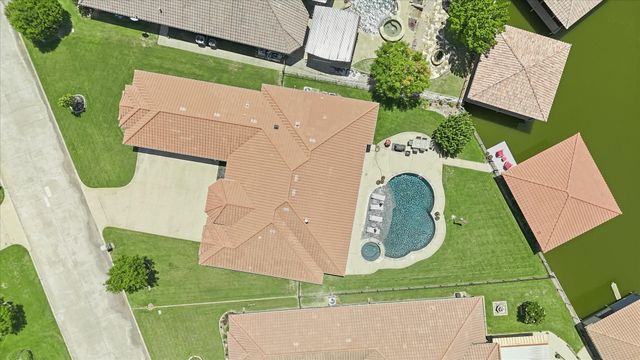 1616 Malibu Bay Court, Granbury, TX 76048