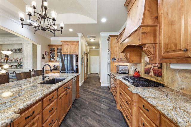 1616 Malibu Bay Court, Granbury, TX 76048