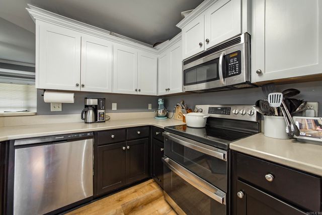 21 Clearwater Lane, Cabot, AR 72023