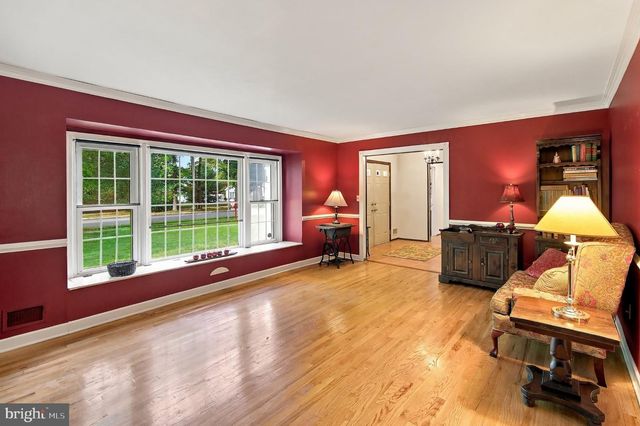 95 MAPLE STREAM RD, Hightstown, NJ 08520