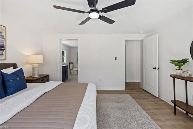 13174 Track LN, Smithfield, VA 23430