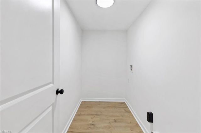 13174 Track LN, Smithfield, VA 23430