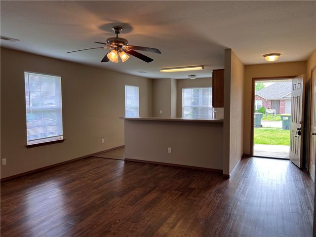 140 Sage Street, Centerton, AR 72719