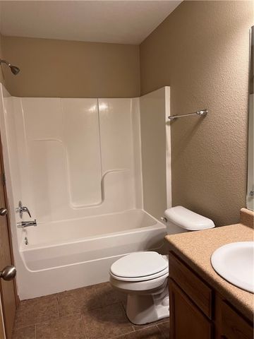 140 Sage Street, Centerton, AR 72719