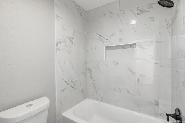 9534 Chelmsford, San Antonio, TX 78239