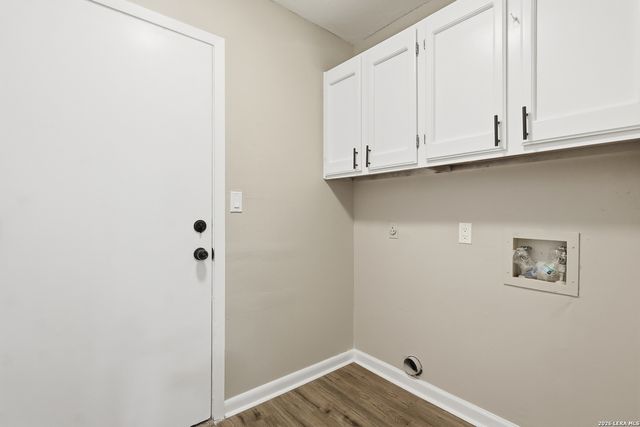 9534 Chelmsford, San Antonio, TX 78239