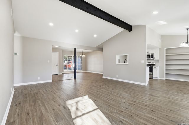 9534 Chelmsford, San Antonio, TX 78239