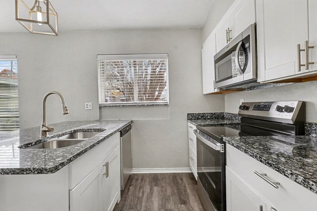 9680 Limestone Drive, Dallas, TX 75217