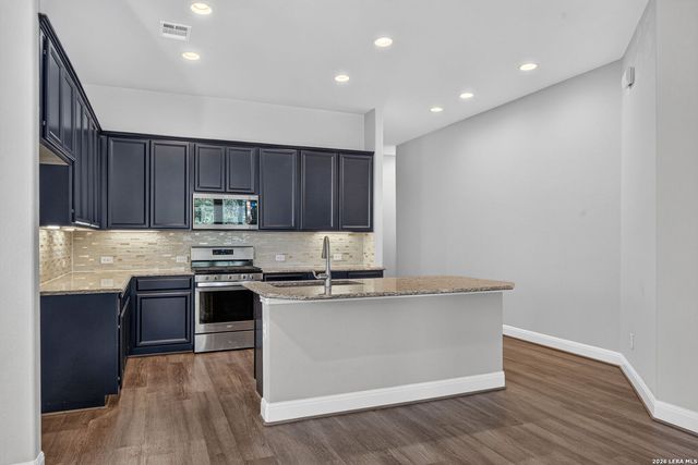 12739 DELCIA TRL, San Antonio, TX 78249