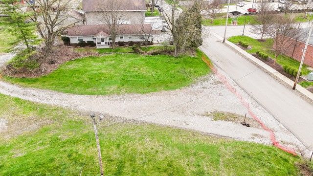 10 W Woodland Ave, Oakmont, PA 15139