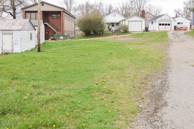 10 W Woodland Ave, Oakmont, PA 15139