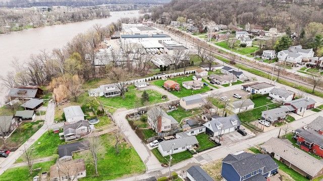 10 W Woodland Ave, Oakmont, PA 15139