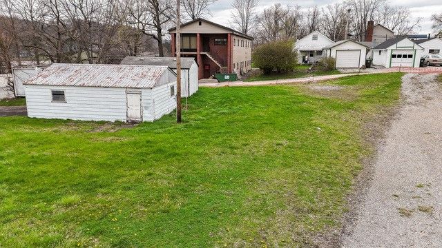 10 W Woodland Ave, Oakmont, PA 15139