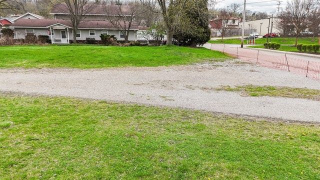 10 W Woodland Ave, Oakmont, PA 15139