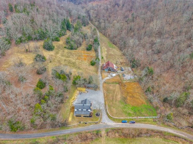 3039 Pigg Hollow Rd, Petersburg, TN 37144