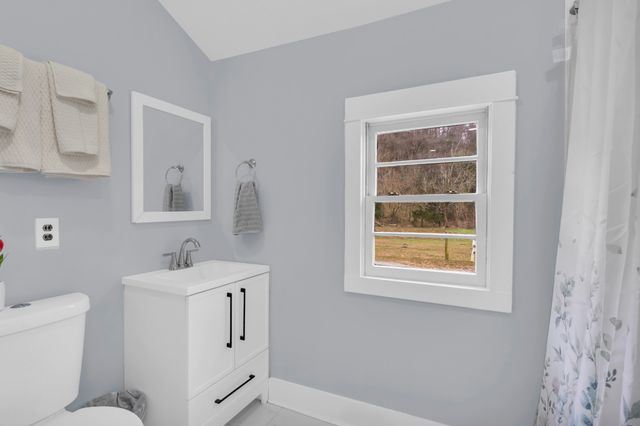 3039 Pigg Hollow Rd, Petersburg, TN 37144