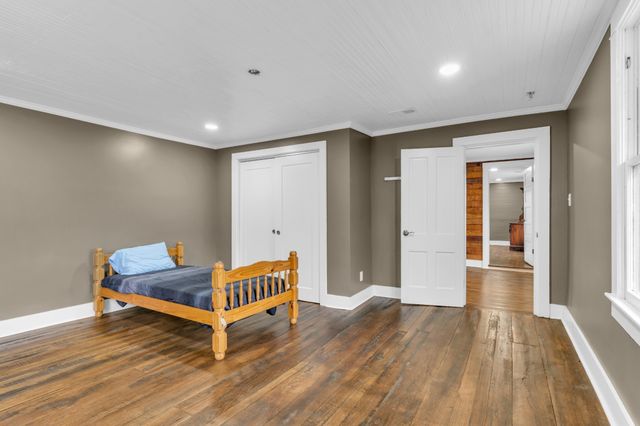 3039 Pigg Hollow Rd, Petersburg, TN 37144