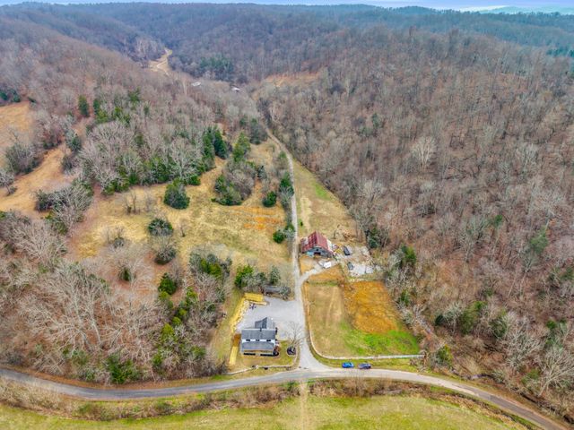 3039 Pigg Hollow Rd, Petersburg, TN 37144