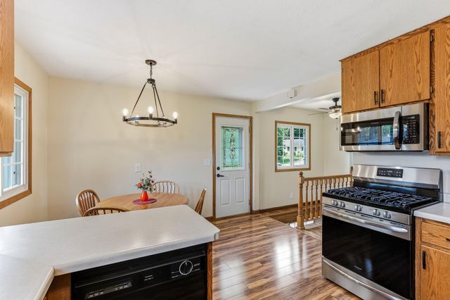 11627 N Heights Drive NW, Coon Rapids, MN 55433