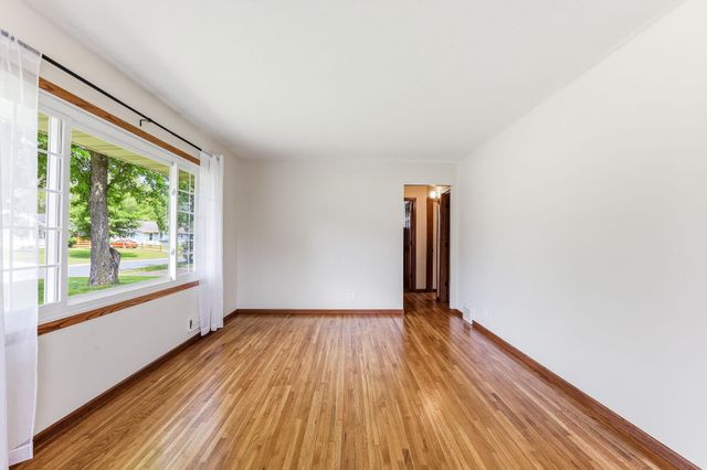 11627 N Heights Drive NW, Coon Rapids, MN 55433