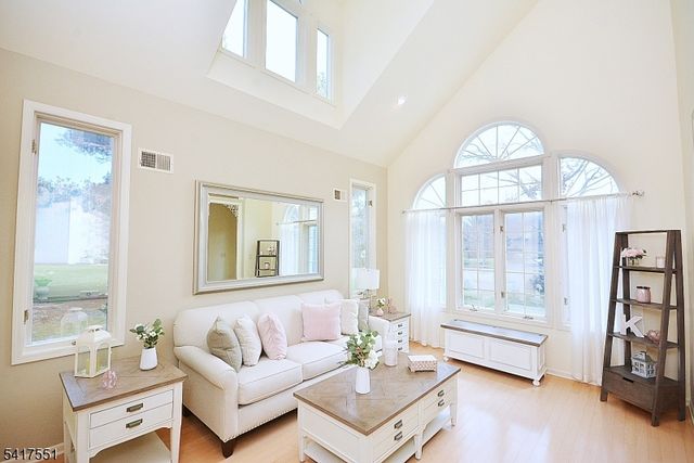 59 Wallace Blvd, Hillsborough Twp., NJ 08844