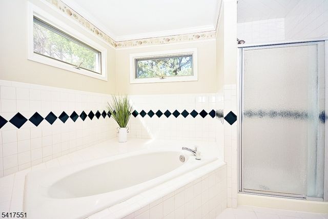 59 Wallace Blvd, Hillsborough Twp., NJ 08844