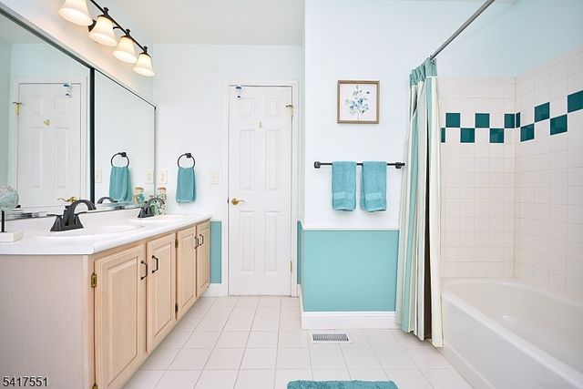 59 Wallace Blvd, Hillsborough Twp., NJ 08844