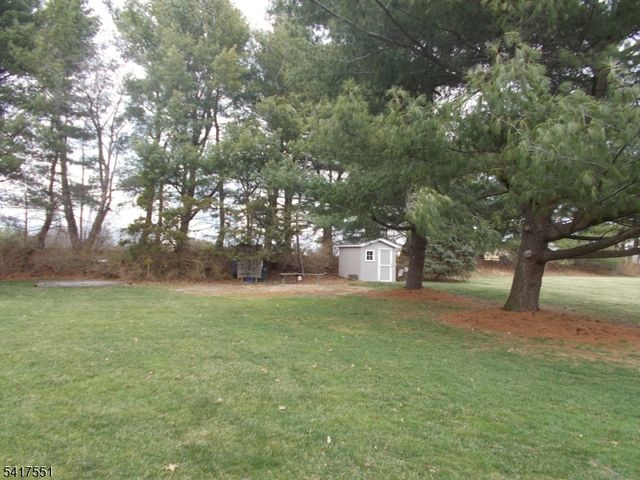 59 Wallace Blvd, Hillsborough Twp., NJ 08844