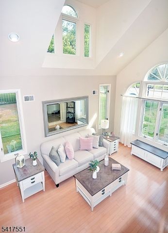 59 Wallace Blvd, Hillsborough Twp., NJ 08844