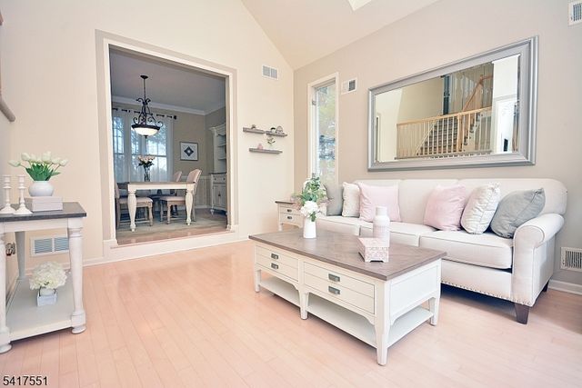 59 Wallace Blvd, Hillsborough Twp., NJ 08844