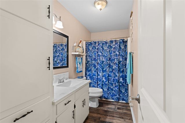 919 S Avenue N, Clifton, TX 76634