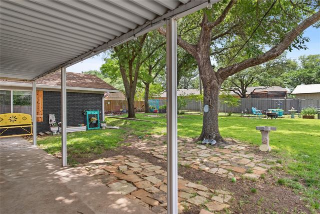 919 S Avenue N, Clifton, TX 76634