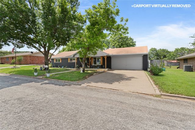 919 S Avenue N, Clifton, TX 76634