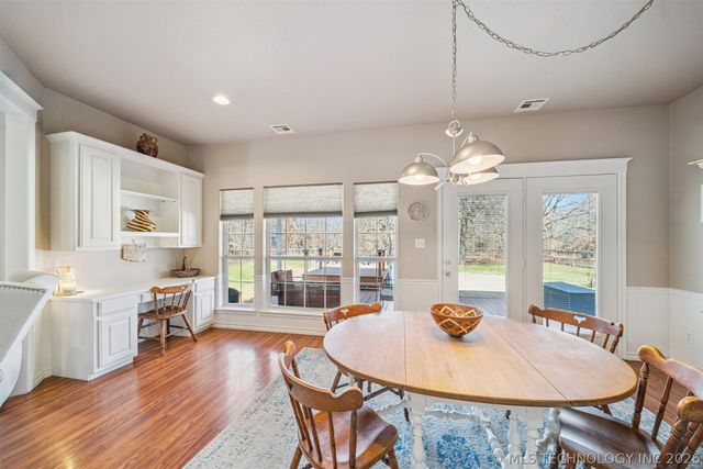 10613 Burton Lane, Skiatook, OK 74070