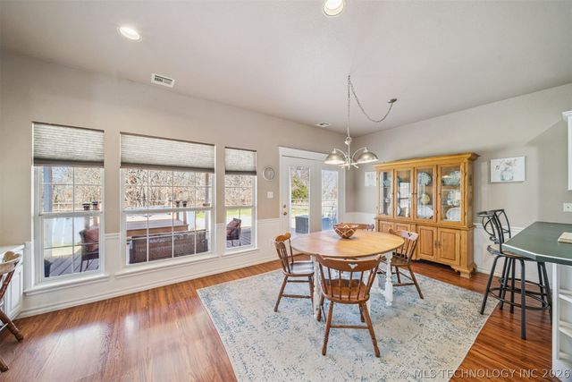 10613 Burton Lane, Skiatook, OK 74070