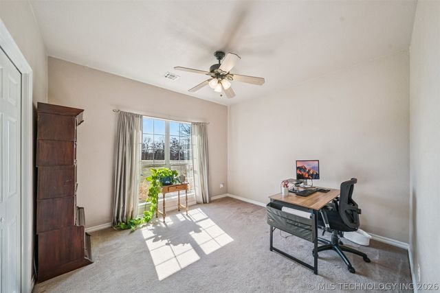 10613 Burton Lane, Skiatook, OK 74070