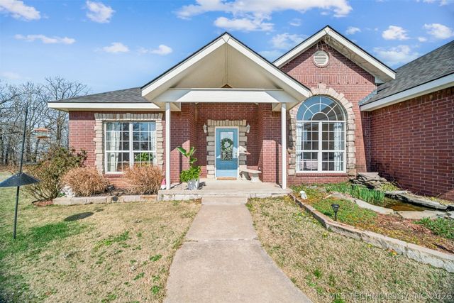10613 Burton Lane, Skiatook, OK 74070