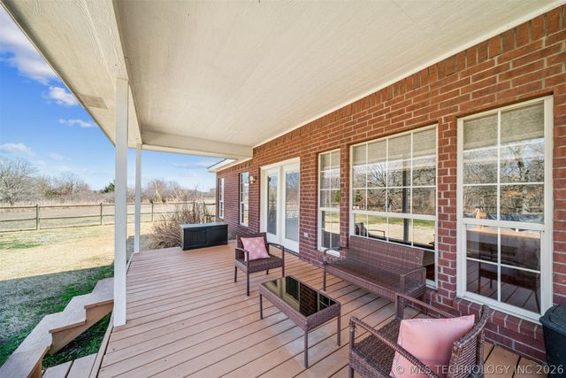 10613 Burton Lane, Skiatook, OK 74070