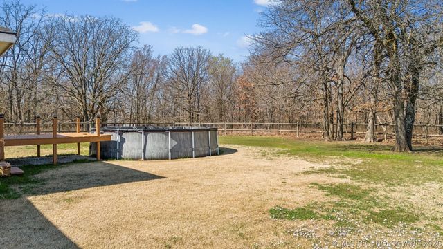 10613 Burton Lane, Skiatook, OK 74070