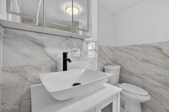 177 Elm Street, Saratoga Springs, NY 12866