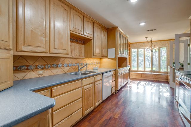 4650 Flat Rock Court, Fort Worth, TX 76132