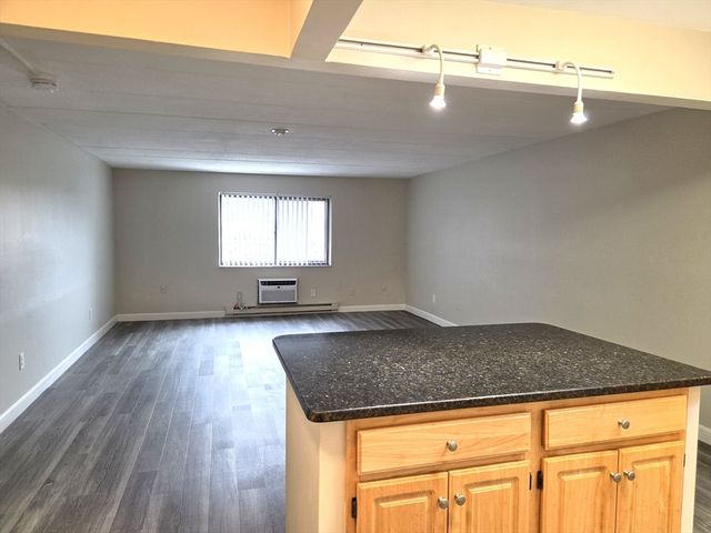 576 Washington Street 404, Weymouth, MA 02188