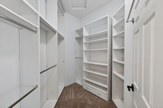 2624 Baybridge St, Sacramento, CA 95833