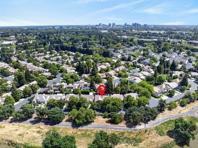 2624 Baybridge St, Sacramento, CA 95833