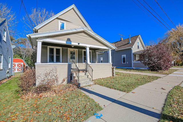 1424 E COLLEGE AVENUE, Appleton, WI 54915